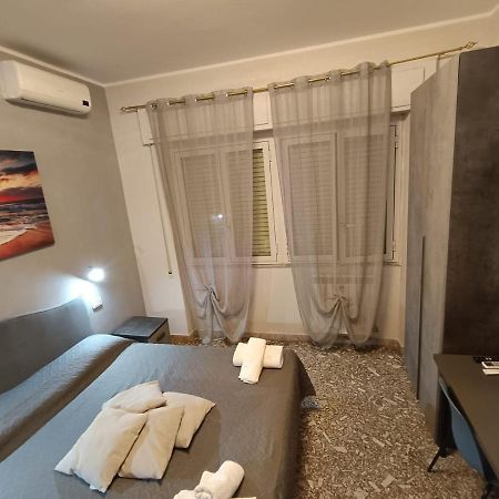 A Casa Di Lo Apartment Rome Bagian luar foto
