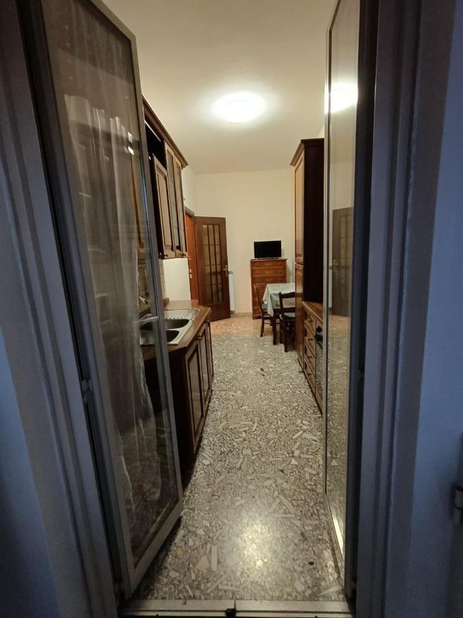 A Casa Di Lo Apartment Rome Bagian luar foto