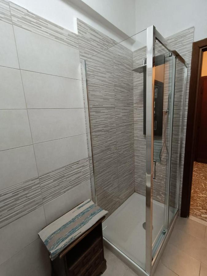 A Casa Di Lo Apartment Rome Bagian luar foto