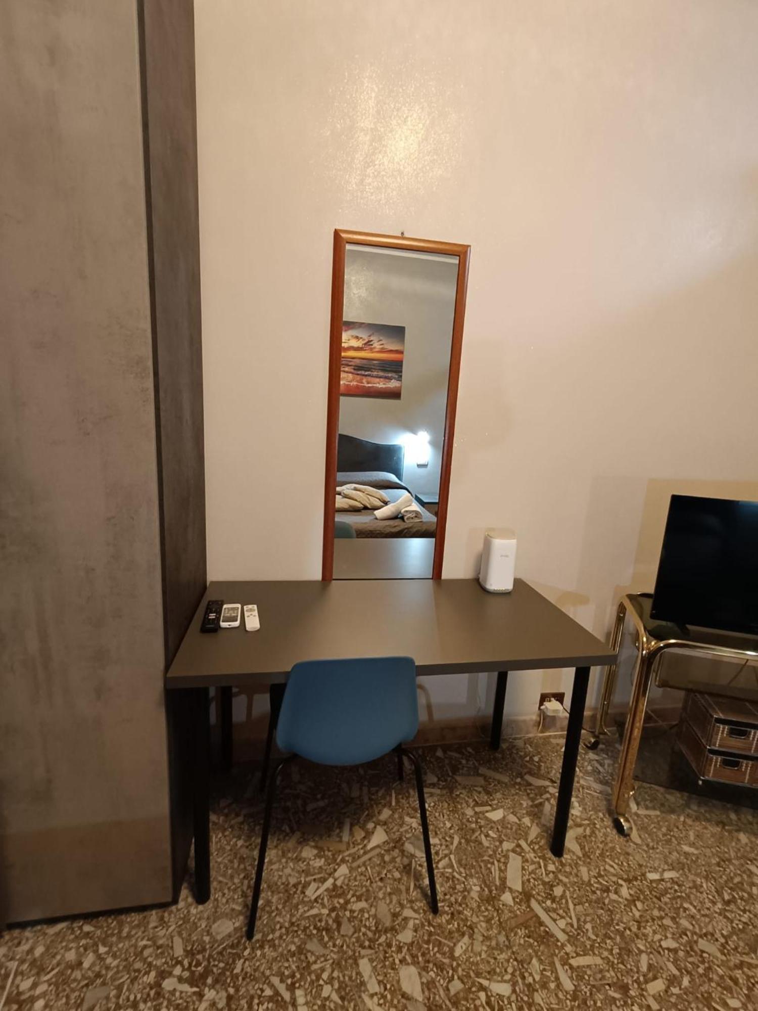 A Casa Di Lo Apartment Rome Bagian luar foto